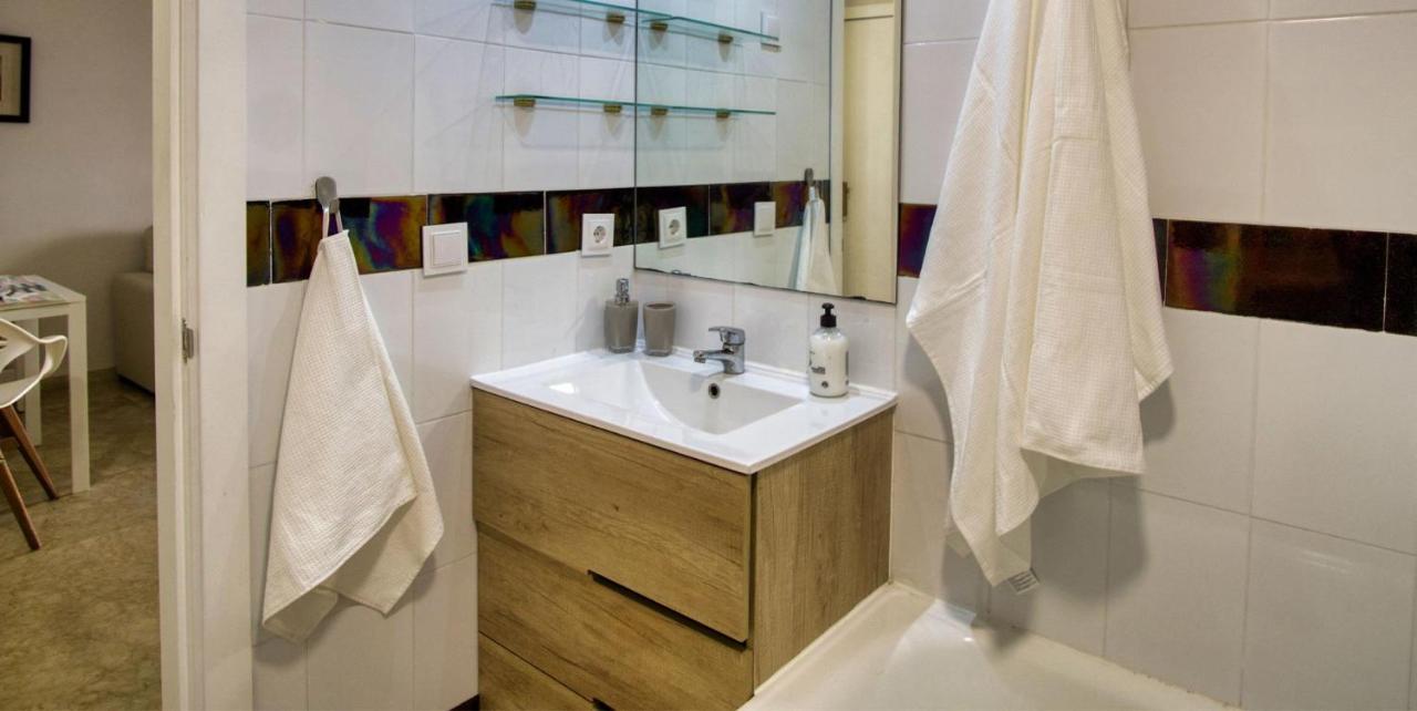 Great One-bedroom For Apartment
